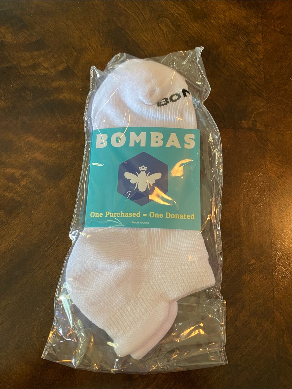 NWT Bombas Midweight White Women Medium Socks